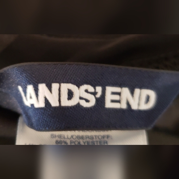 Lands' End Size 9 Black Swim Suit Shorts Lined Elastic Waist Mesh Pockets L - Picture 10 of 12